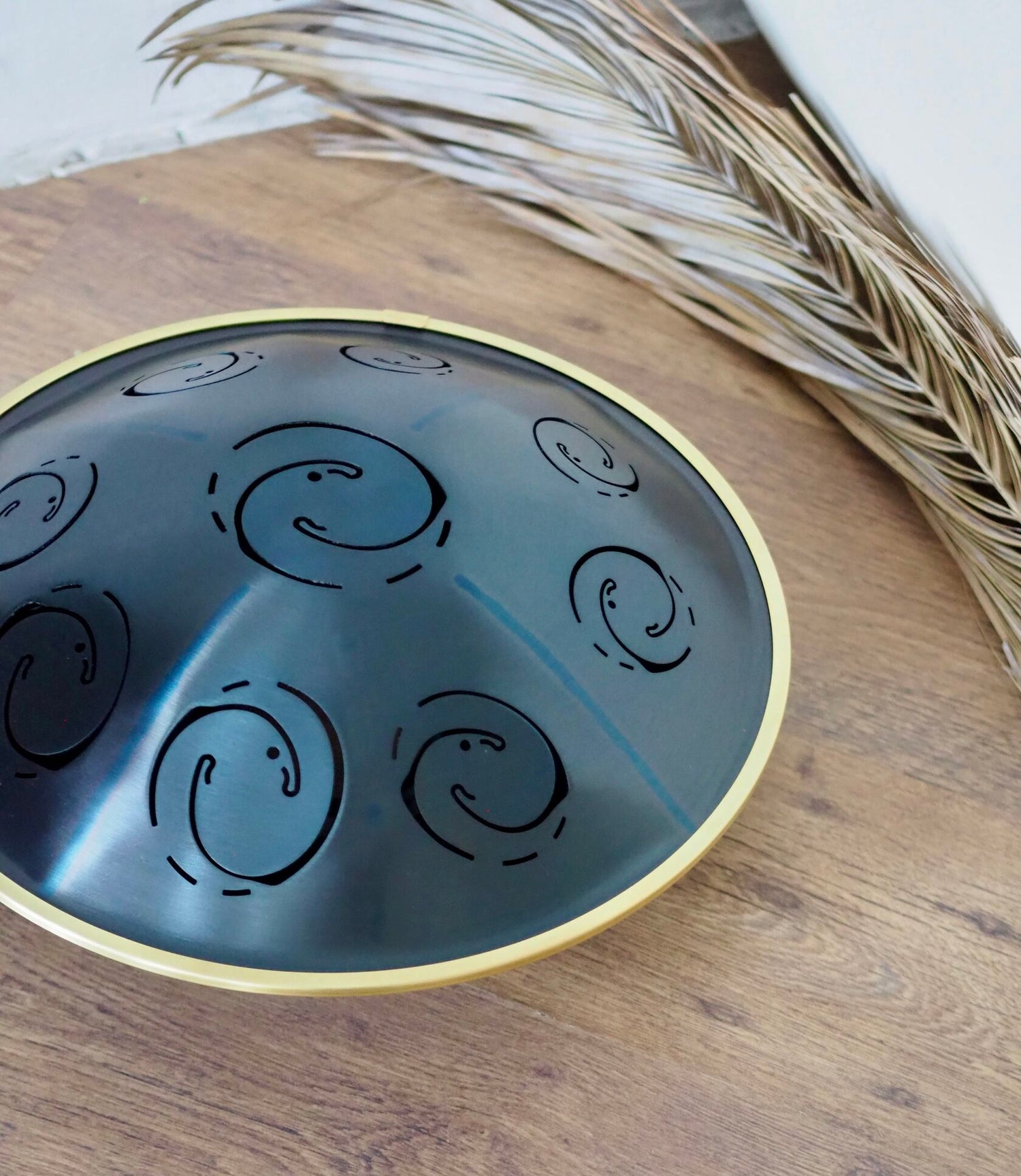 Rav Moon drum, tongue drum, drum tongues, steel tongue drum handpan
