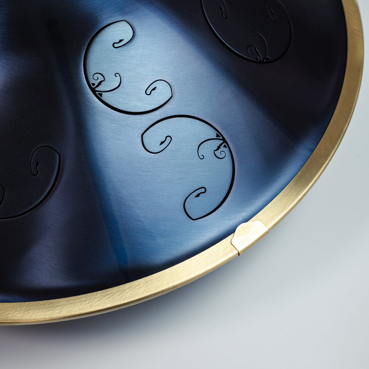 Rav Vast drum, tongue drum, drum tongues, steel tongue drum handpan